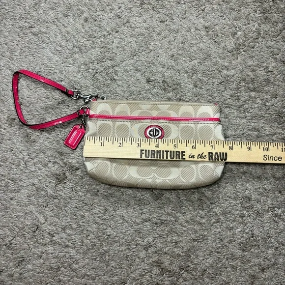 Coach Classic Monogram Wristlet with Pink Detailing Purse Wristlet - Picture 4 of 9
